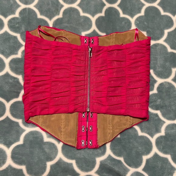 BRAND NEW Steve Madden pink corset top - Picture 3 of 7